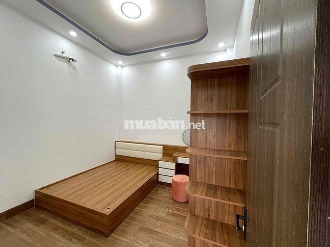 Hiếm  Căn Góc 2 mặt tiền- 2 tầng- Sổ Hoàn Công ngay chợ 150m
