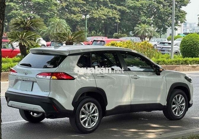 TOYOTA CORROLLA CROSS G T12/22 SIÊU MỚI