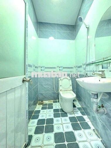 🔥🔥🔥nhà bán đường trước nhà 6 m gần quận 7 Huỳnh Tấn Phát🔥🔥🔥