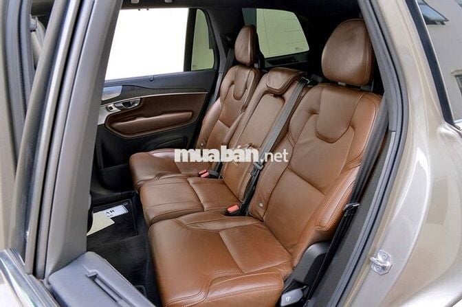 Volvo XC90 SUV 7 chỗ Thụy Điển Nâu Da