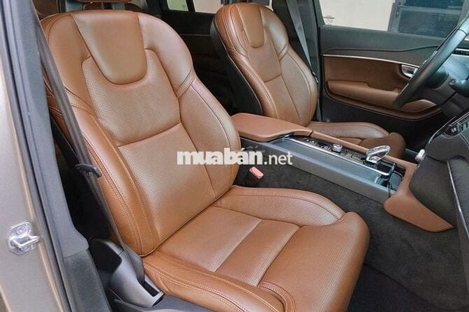Volvo XC90 SUV 7 chỗ Thụy Điển Nâu Da
