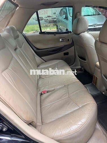 Ford Laser 2004 Tự động Đen