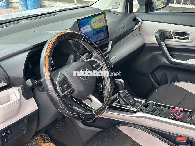 Toyota Veloz 1.5 Top 2022 Trắng 42.000 km