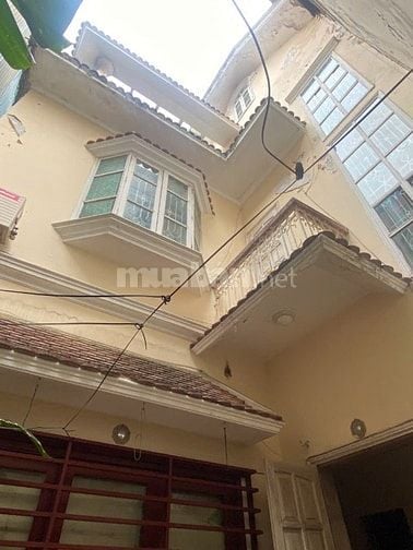 Bán Nhà Phân Lô Hàng Xóm Bộ Công An .16,2 Tỷ , 52m2 , 5 Tầng, MT 4,1 m
