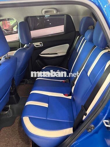 Suzuki Swift Xanh 5 chỗ