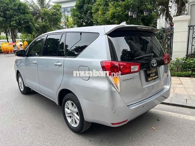 Toyota Innova 2016 phom mới 8chỗ