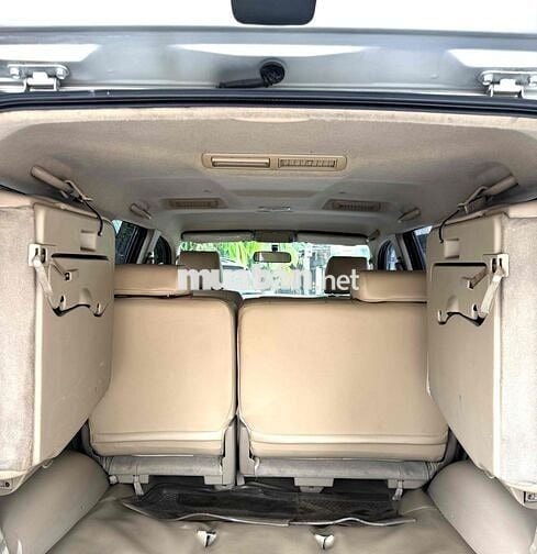 Toyota Fortuner MT 2009 Số sàn 7 chỗ Bạc
