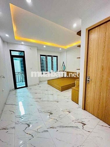 Gần phố Mình Khai 35m2 x5T giá 6.8 tỷ sổ CC nhà đẹp 2 thoáng dân xây n
