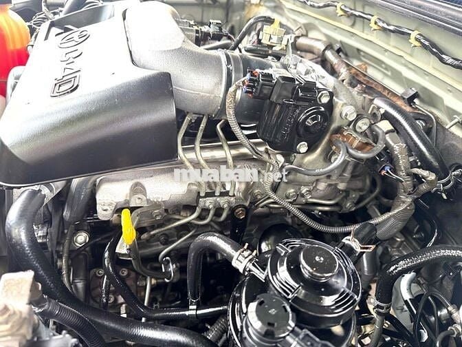 Toyota Fortuner MT 2009 Số sàn 7 chỗ Bạc