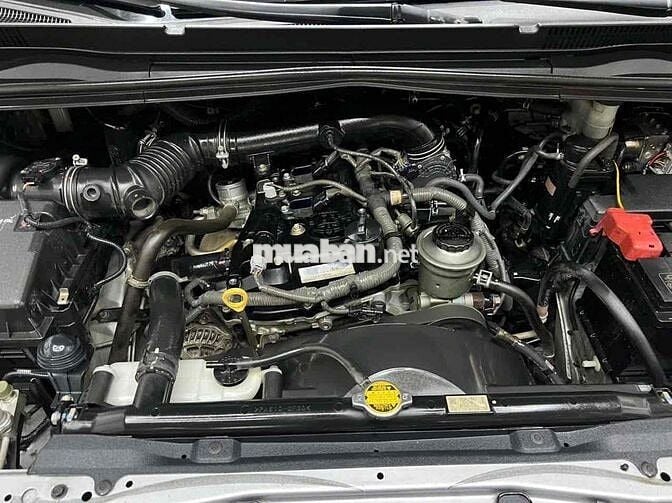 Toyota Innova 2016 phom mới 8chỗ