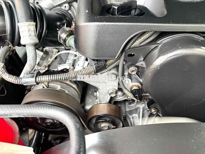 Toyota Fortuner MT 2009 Số sàn 7 chỗ Bạc