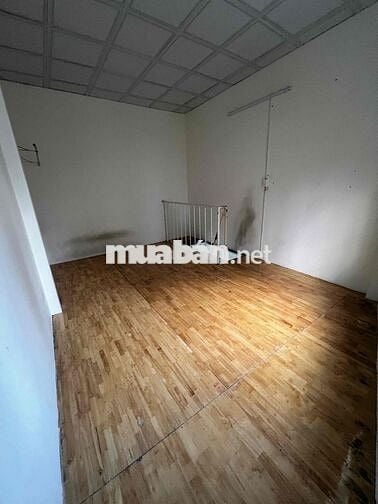 nhà nguyên căn gác full giá rẽ Bình Thạnh