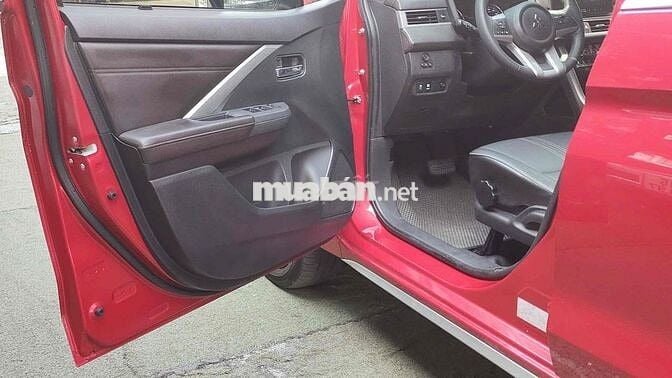 Mitsubishi Xpander Premium 2024 Đỏ 90.000 km 7 chỗ