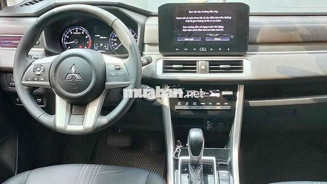 Mitsubishi Xpander Premium 2024 Đỏ 90.000 km 7 chỗ