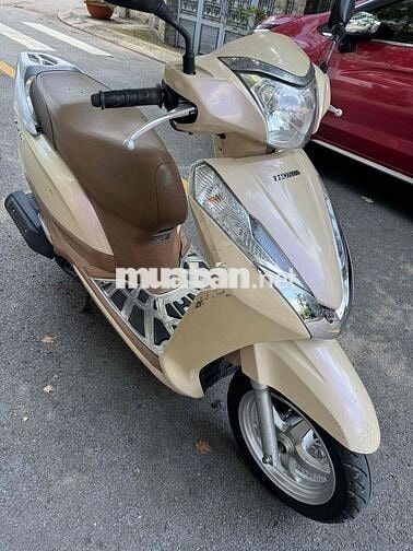 Honda Lead 125 2014 màu Kem