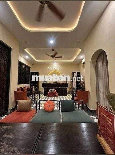 Nhà Đẹp 8*20m 3 Tầng MT Trần Nhật Duật Q1