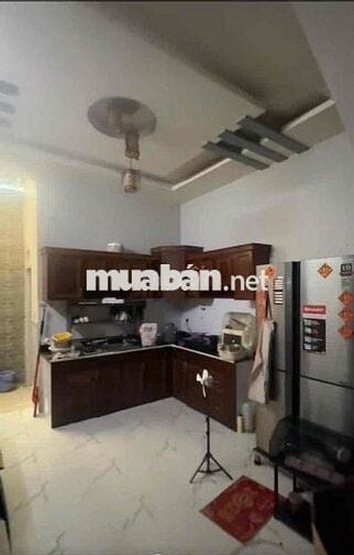 Trệt 2 lầu 4*20; 5pn 5wc đg xe hơi đi Gò Vấp gần