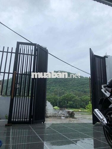 Nhà Đẹp Ngay Non Nước Khu Cán Bộ Yên Tĩnh