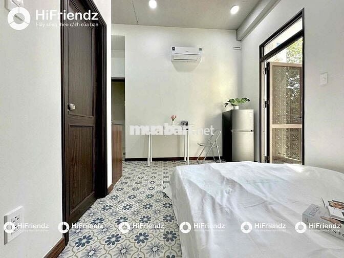 Căn Hộ Dịch Vụ Có Ban Công - Đầy Đủ Nội Thất - Ngay Chợ Tân Hương