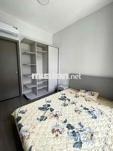 Căn 2 Phòng ngủ đầy đủ nội thất; View Hồ. Chỉ 8,5 tr/tháng