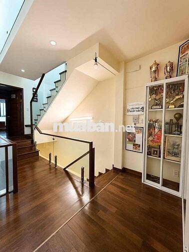 Nhà Sát Mặt Tiền Lê Văn Duyệt Nở Hậu 3.7 x 21.6