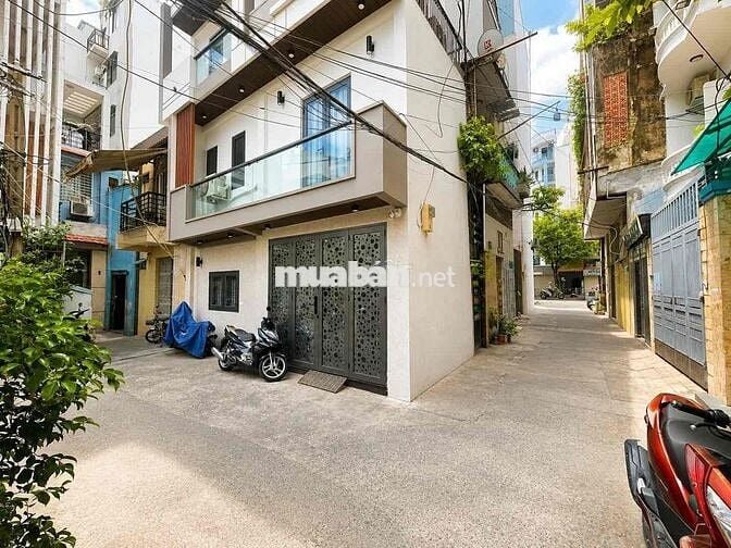 Nhà Sát Mặt Tiền Lê Văn Duyệt Nở Hậu 3.7 x 21.6