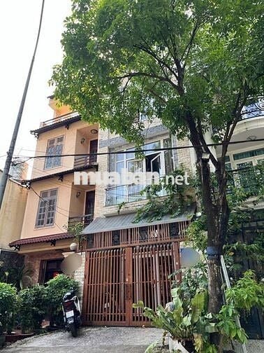 Khu VIP Nội bộ Phường Tân Sơn nhì :   4,5 x 20 Đúc 4 Lầu  siêu đẹp. 