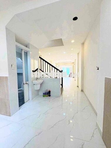 BÁN GẤP NHÀ KHU PHÂN LÔ AN DƯƠNG VƯƠNG, BÌNH TÂN - 4x18M, 3 TẦNG.