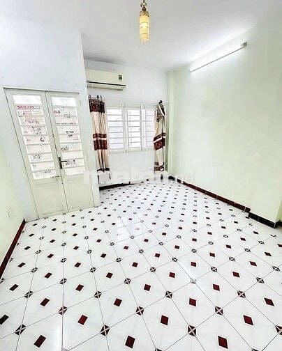 Nhà thuê Phạm Văn Xảo. Quận Tân Phú (2pn, 2wc) hẻm xe hơi.Dtsd 192m2