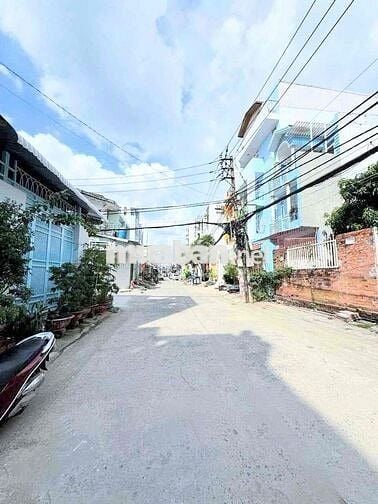 BÁN GẤP NHÀ KHU PHÂN LÔ AN DƯƠNG VƯƠNG, BÌNH TÂN - 4x18M, 3 TẦNG.