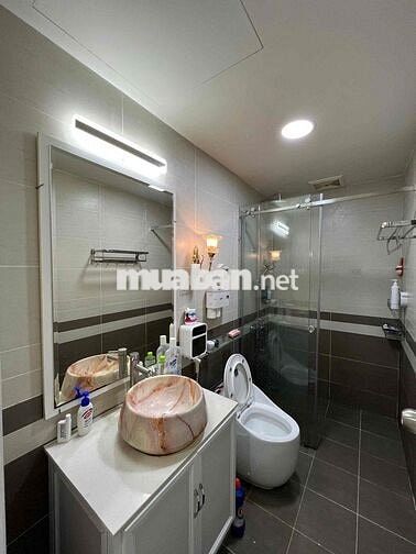 THE PARK RESIDENCE BÁN GẤP CĂN 2PN 1WC 2tỷ8 LIÊN HỆ LUÂN ***