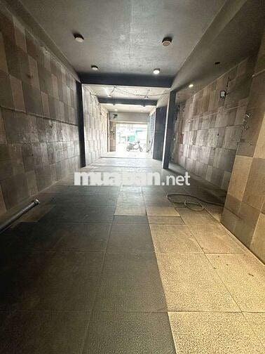 Cho thuê nhà mặt tiền Phạm Hùng, Phường 5, Quận 8 5.5x17m 3 tấm