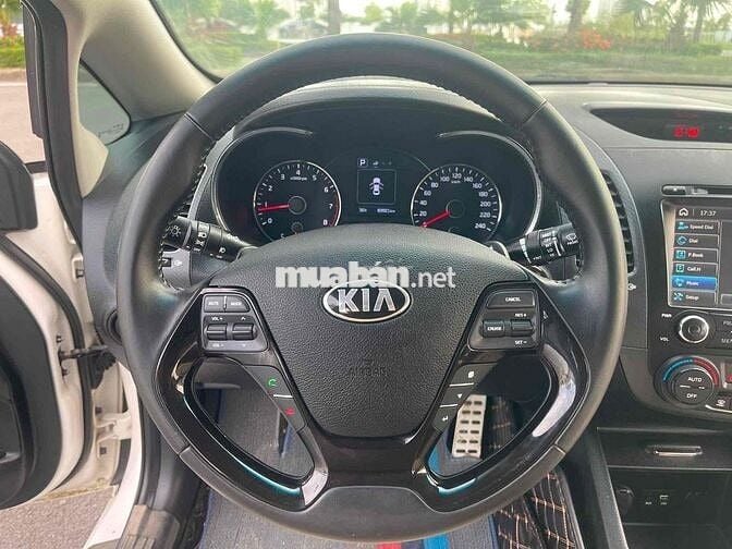 Kia Cerato 2.0AT 2017 Trắng 8982 km