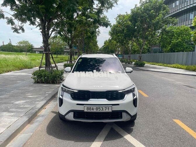 Kia Sonet Luxury 2025 Trắng 9000 km