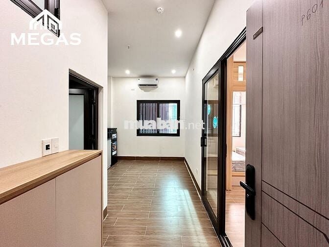 Gác xép, 1 ngủ ô tô đõ cửa mới tinh, tại Học viện múa, Doãn Kế Thiện