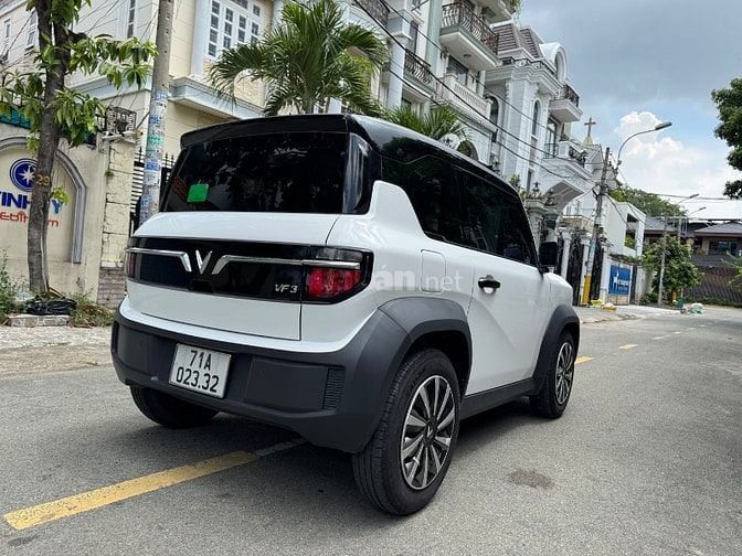 Vinfast VF3 Đời 2025 Pin Thuê Màu trắng xe đẹp như mới 