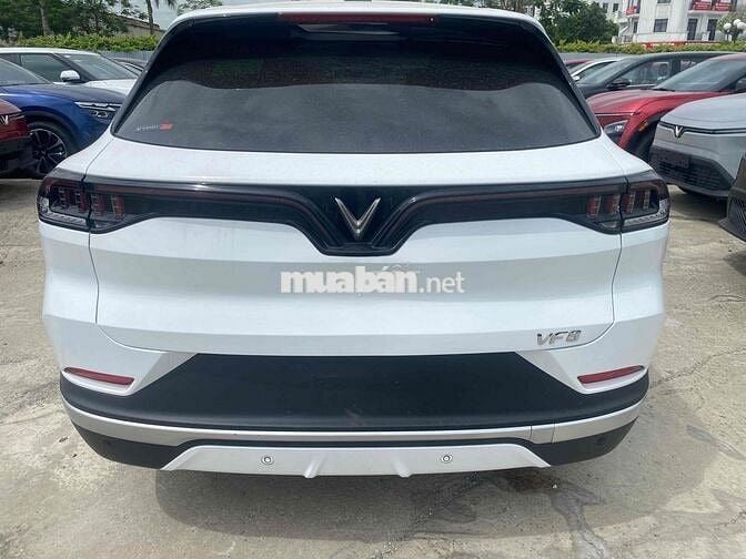 Vinfast VF8 Plus 2024 Trắng 25000 km