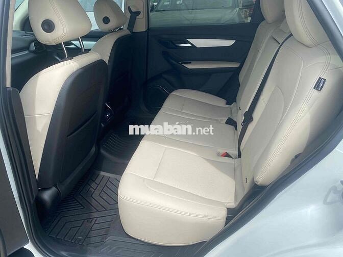 Vinfast VF8 Plus 2024 Trắng 25000 km
