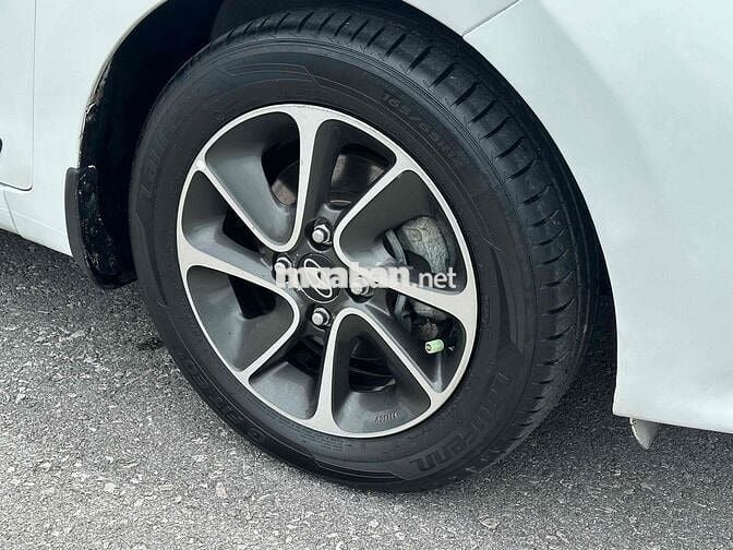 Hyundai I10 2017 Tự động 11 vạn km Trắng