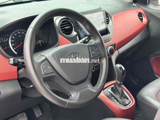 Hyundai I10 2017 Tự động 11 vạn km Trắng