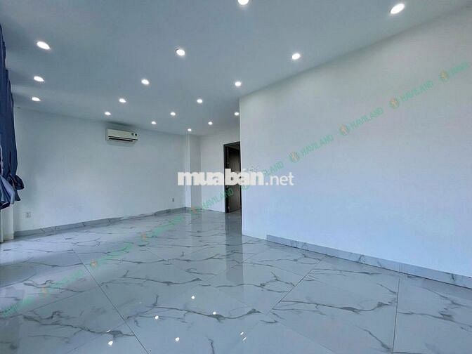 VĂN PHÒNG NGUYỄN SINH SẮC 40M2 BAN CÔNG NGAY BIỂN