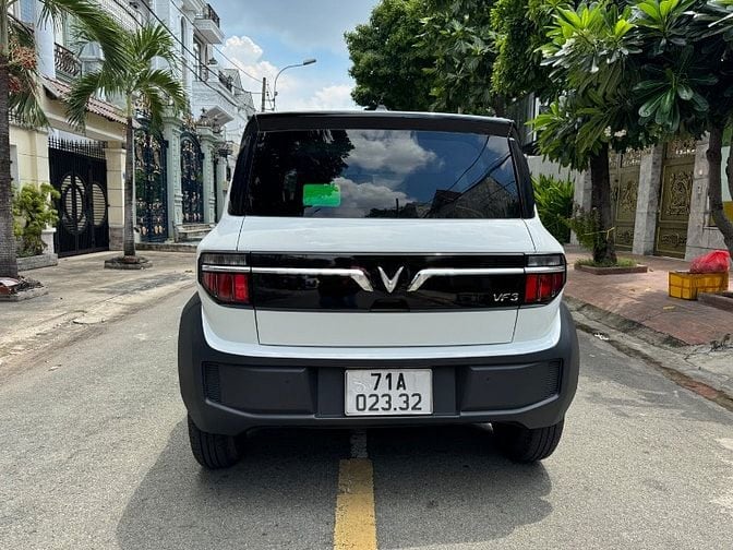 Vinfast VF3 Đời 2025 Pin Thuê Màu trắng xe đẹp như mới 