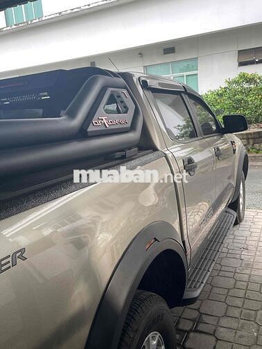Ford Ranger 2016 Tự động Vàng cát 84.000 km