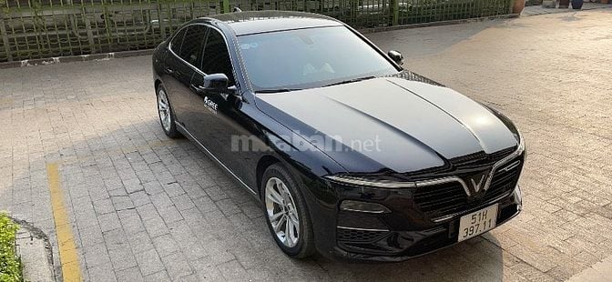 Ít sử dụng cần bán xe luxA2.0 xe chạy êm và tốt