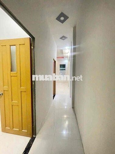Nhà mới 2 phòng giáp KDC Hưng Phú 1