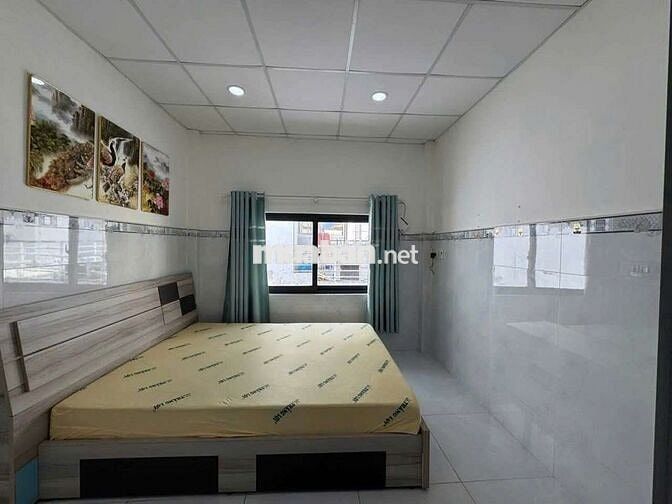 Cho thuê nhà 2pn3wc Nguyễn Trãi q1