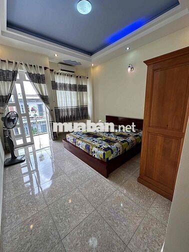 phòng cho nữ thuê có ban công nội thất hẻm 417 quang trung