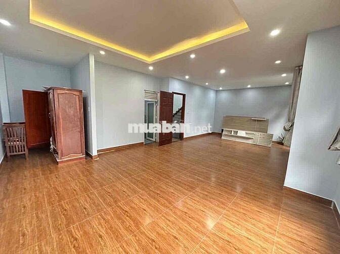 CHO THUÊ NHÀ PHỐ K8 THÔNG SUỐT SIÊU ĐẸP