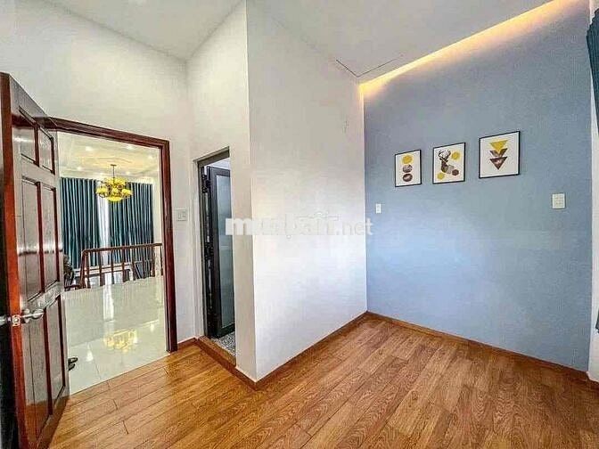 cho thuê nhà hẻm 567 hồ búng xáng