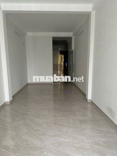 Nhà MTKD Đường Huỳnh Văn Bánh - 3PN 3WC - 3.5x12m - Có Thang Máy